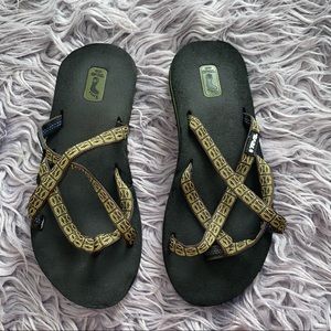 Teva Women's Olowahu
